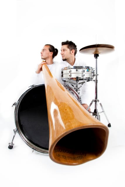 Di., 28.07.: AIR RAPIDE - Philipp Pluhar, drums) Mario Pall (didg) Christian Bakanic (acc.)
